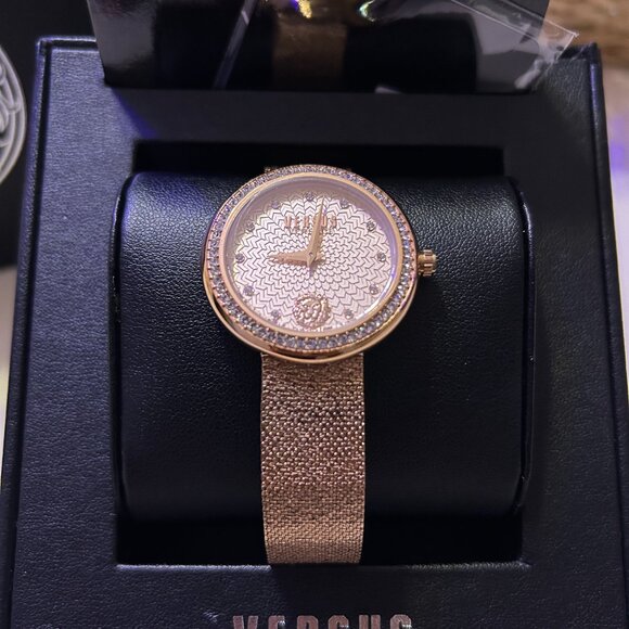 Versus Versace Women\'s Lea Crystal Bracelet Watch Rose Gold main image 4